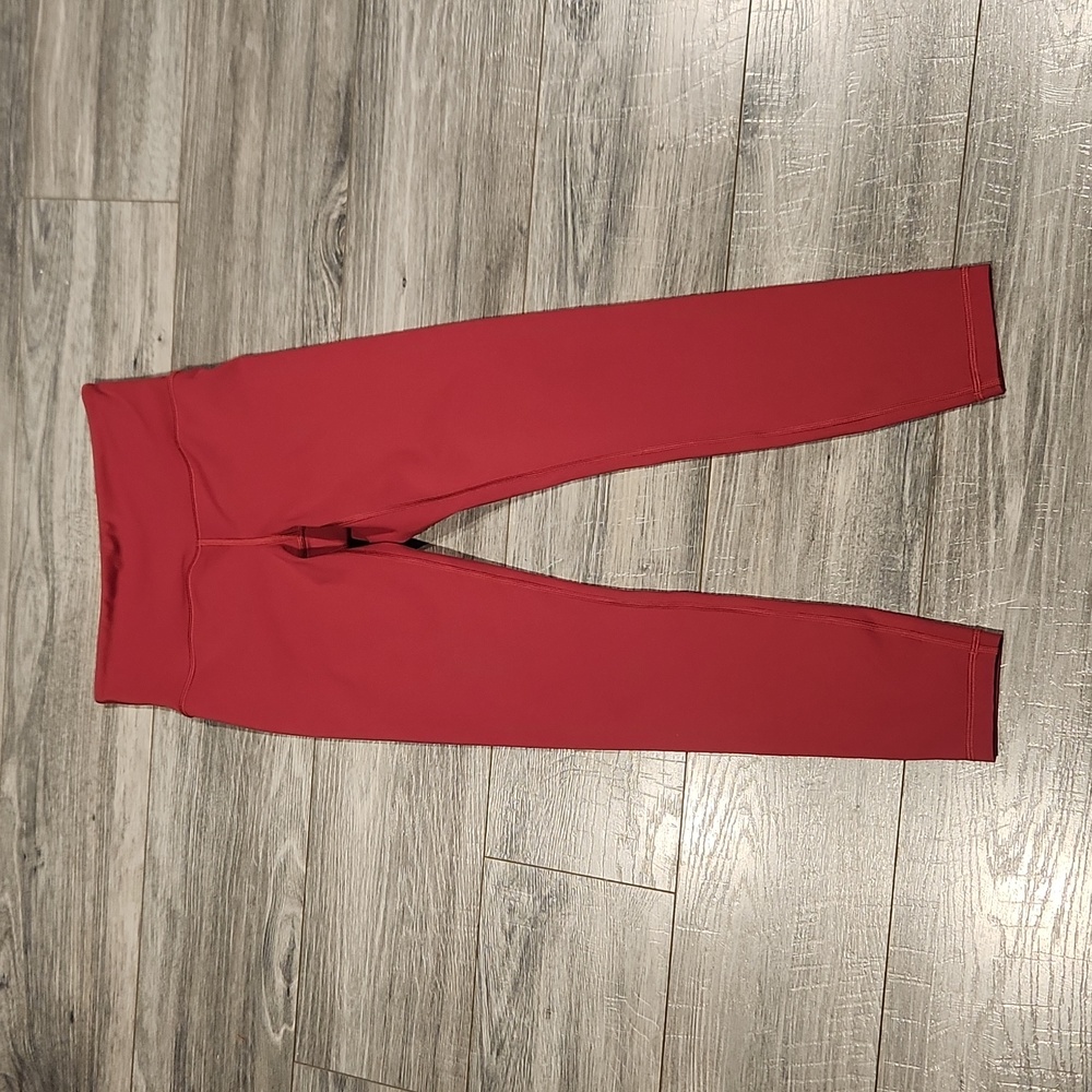 EUC Athleta Elation Train 7/8 Tight Women's sz XS Leggings